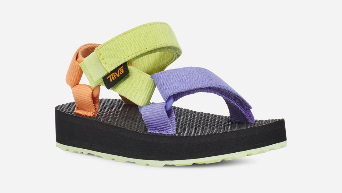 Przyjazne dla dzieci materiały i wodoodporne paski