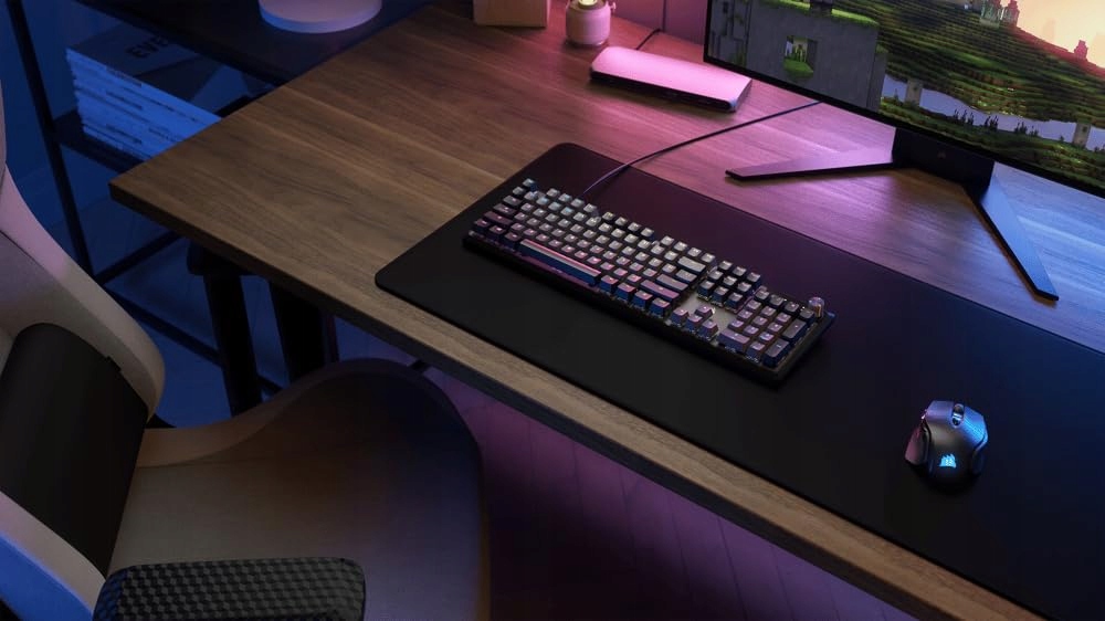 Wbudowana pamięć i hot keys dla lepszej funkcjonalności
