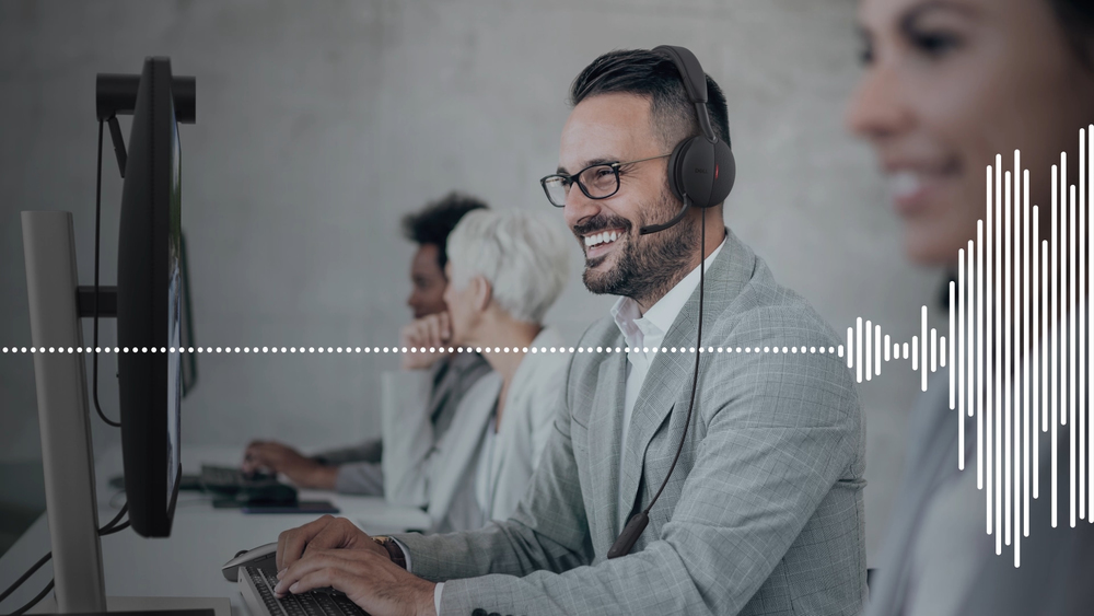 Mikrofon z aktywną redukcją szumów oparty na sztucznej inteligencji