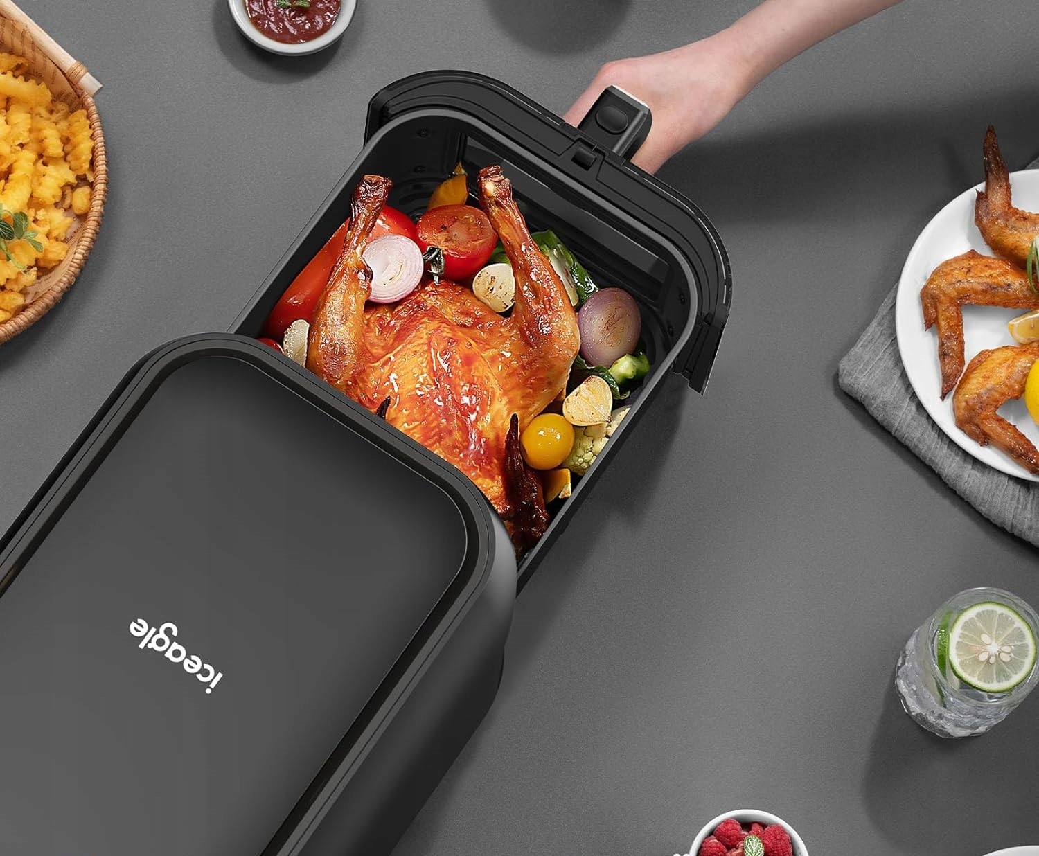 Innowacyjna konstrukcja z dużą pojemnością 8,5 litra