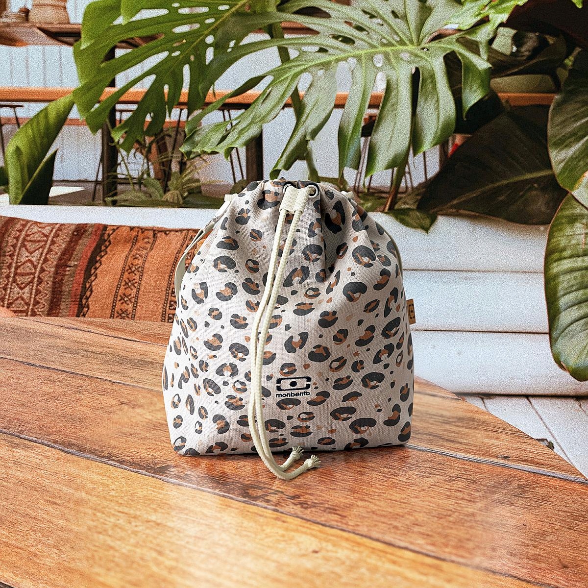 Izolacja i Utrzymanie Temperatury Posiłków