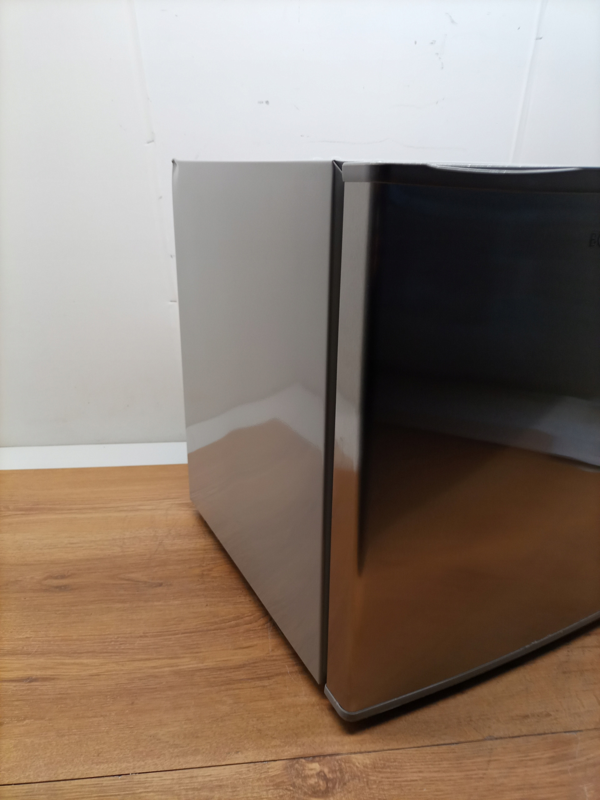 Stylowy design w kolorze inox