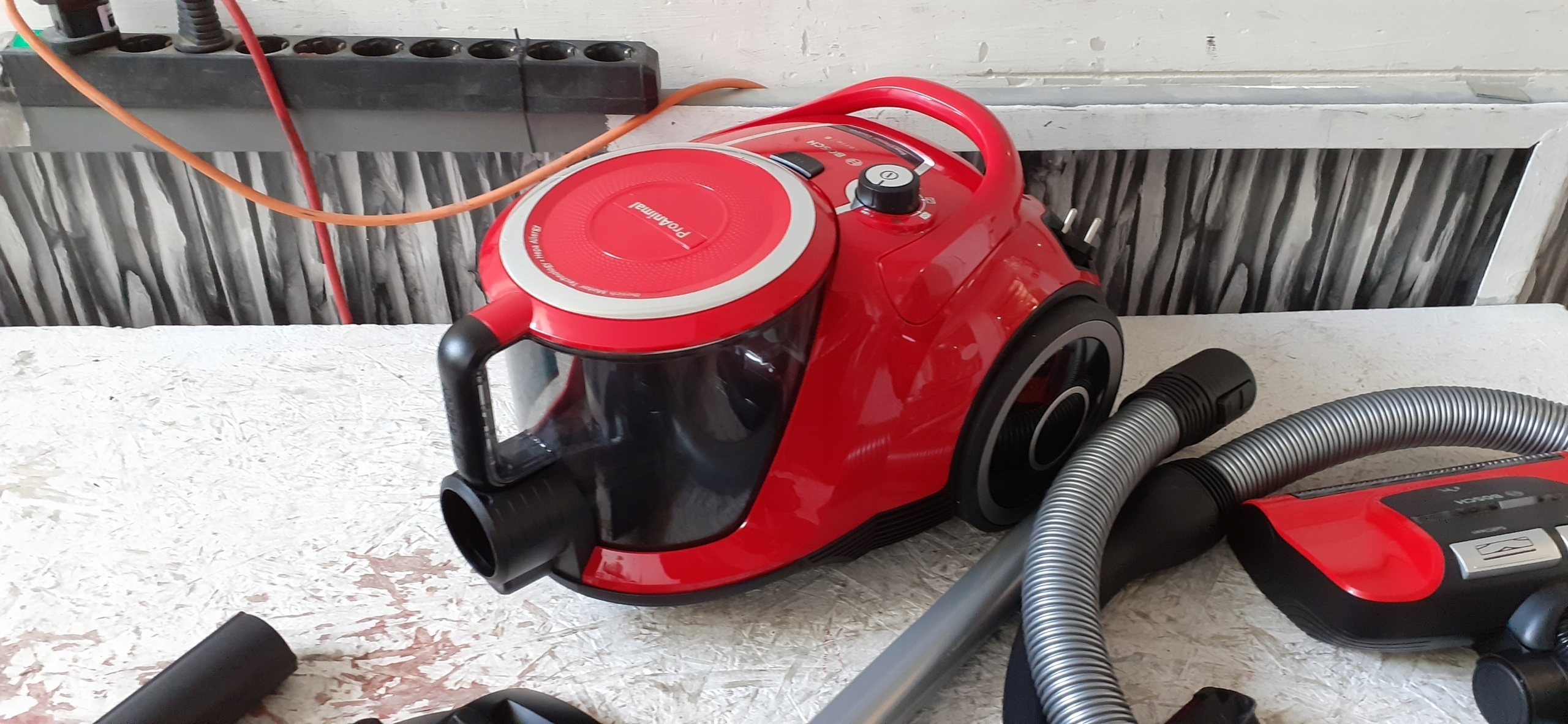 Bezworkowa konstrukcja dla wygody użytkowania