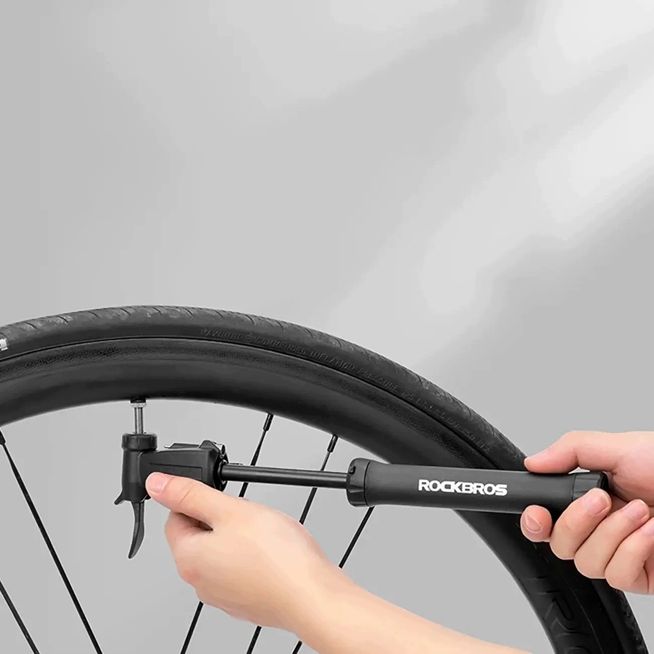 Mini pompka rowerowa TM-1701P 80 PSI – Niezawodny towarzysz na każdą trasę