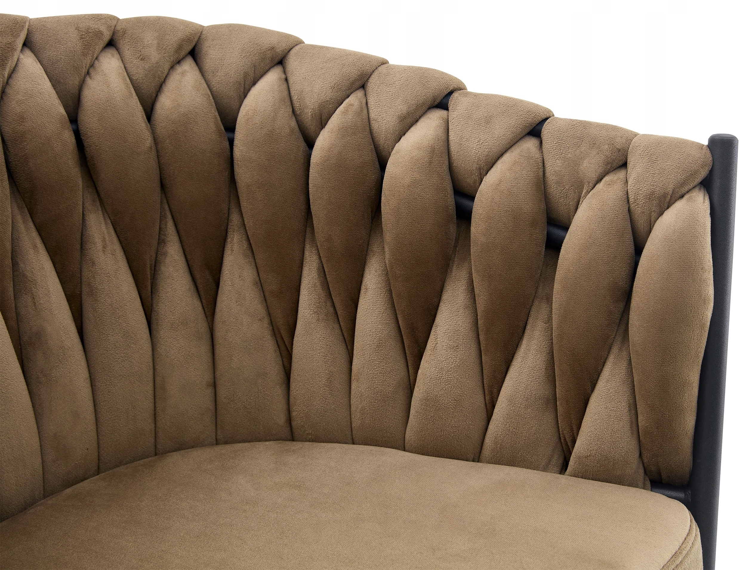 Wygodne siedzisko i ergonomiczne oparcie