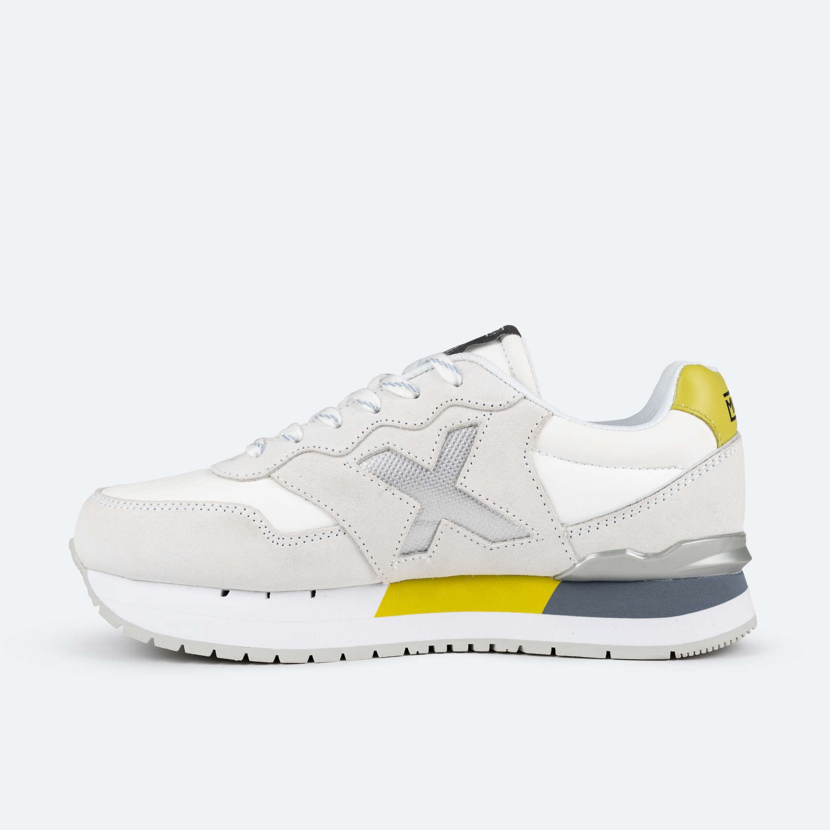 Styl sportowy i lifestyle'owy w jednym