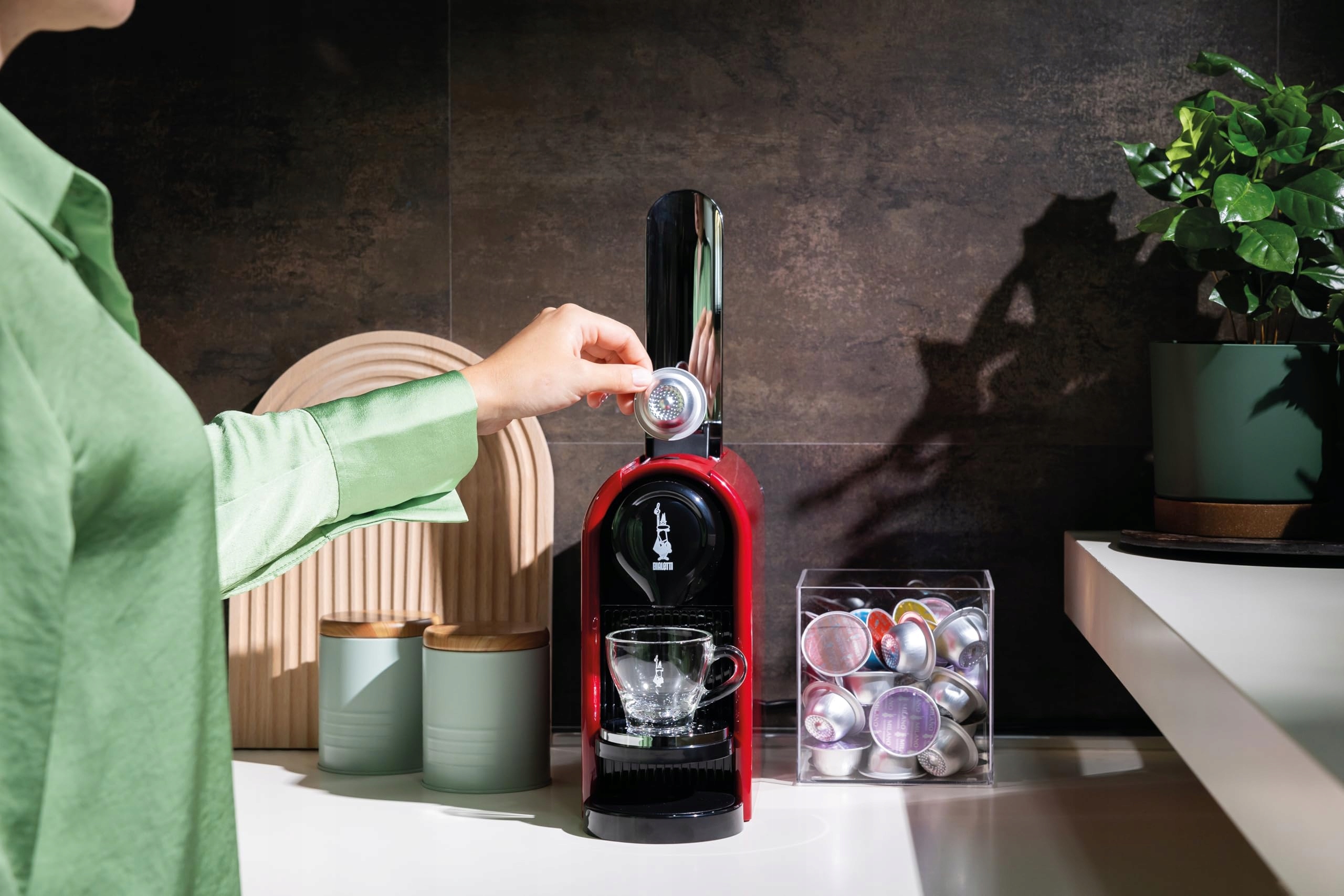 Regulacja temperatury i długości parzenia kawy