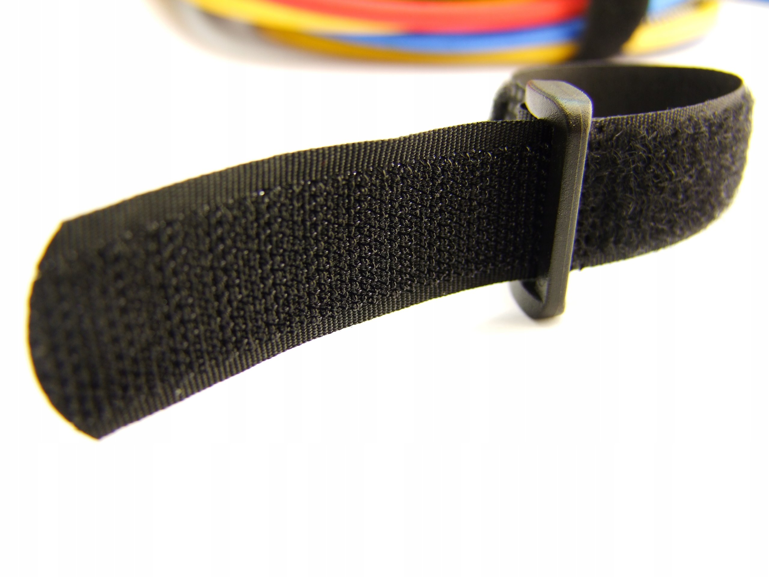 Zastosowanie w różnych dziedzinach – od porządkowania kabli po pakowanie