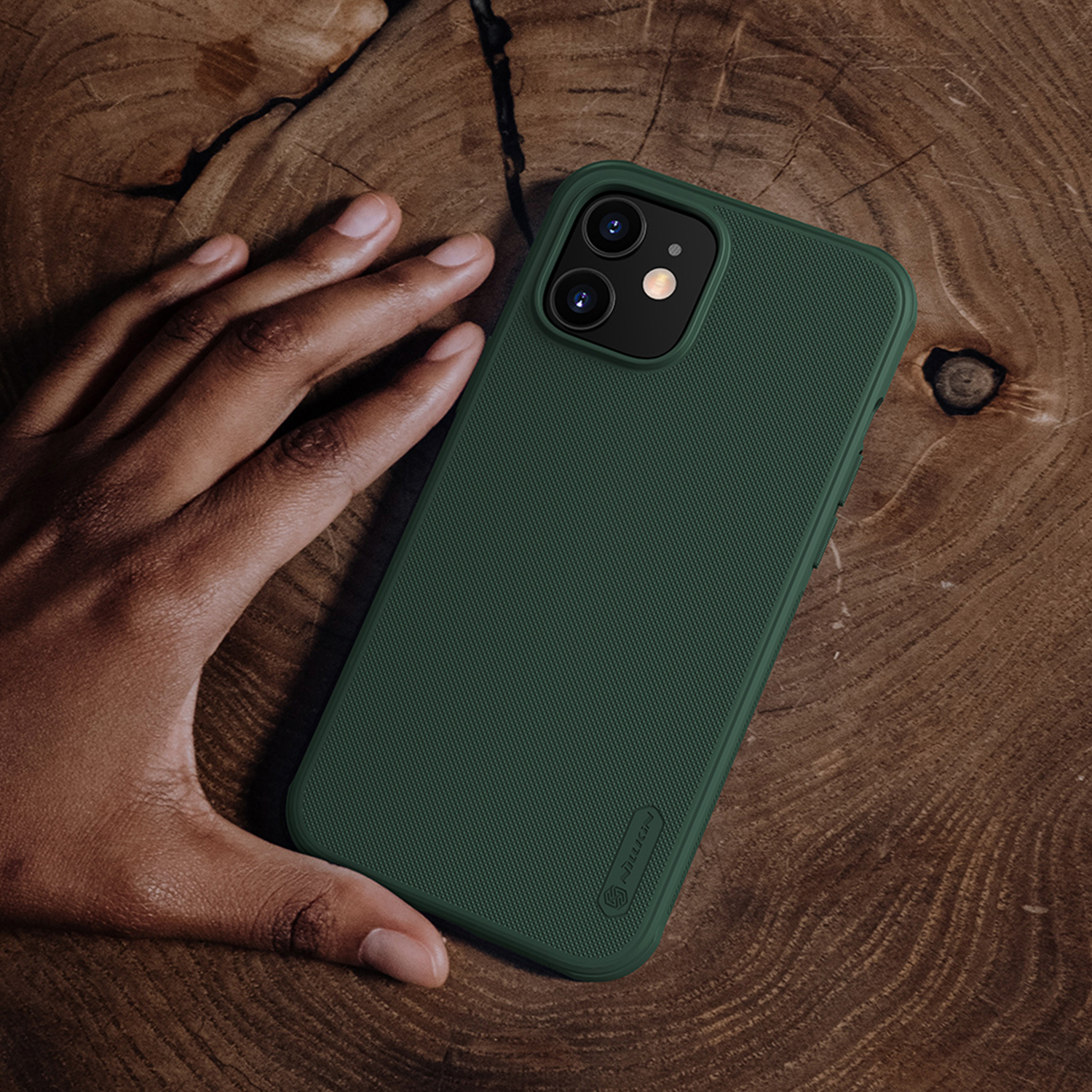 Etui Nillkin Frosted Shield Pro dla Apple iPhone 12 Mini - Zalety, które pokochasz. Zostań z serią Frosted Shield Pro na dłużej!