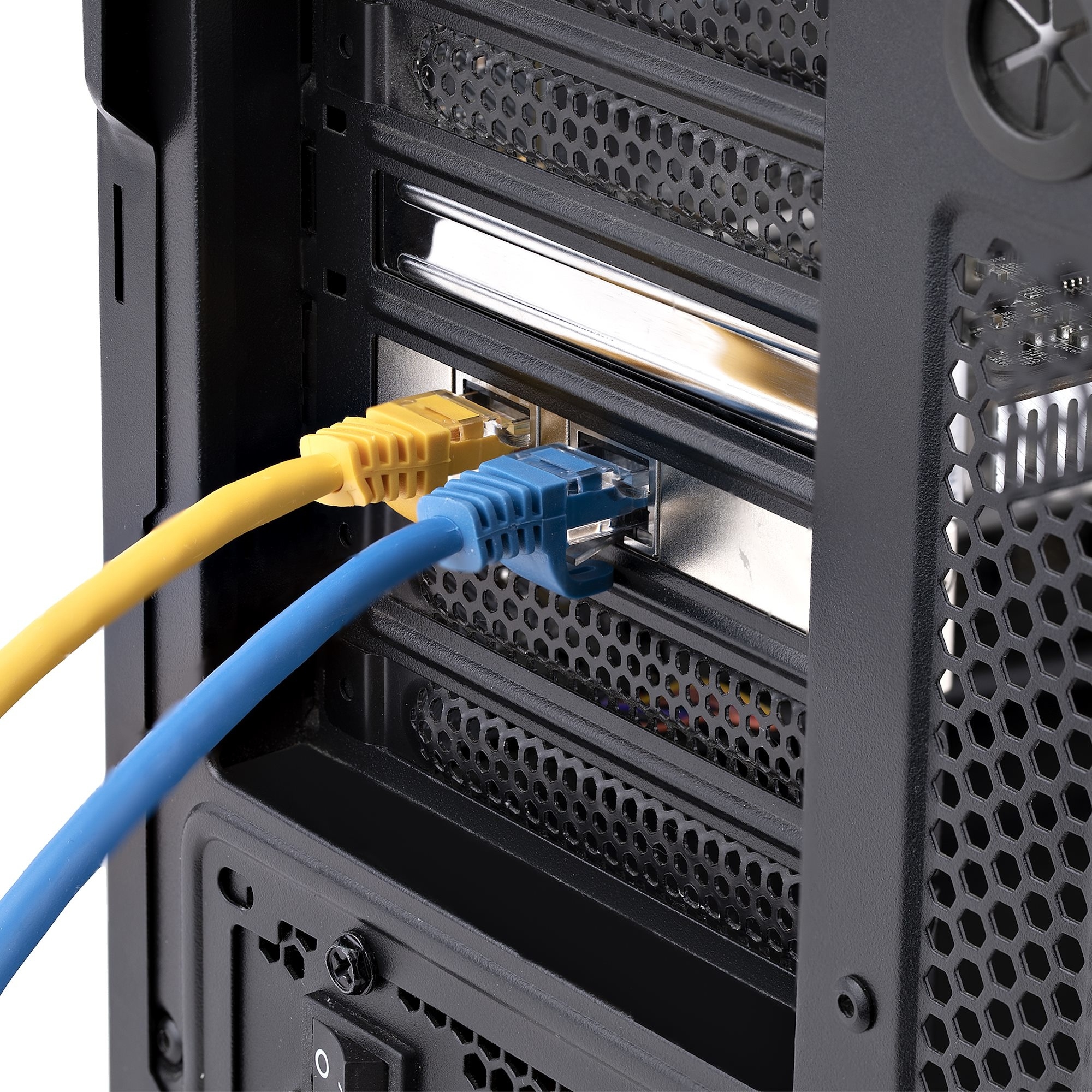 Dwa porty LAN (RJ-45) dla lepszej łączności