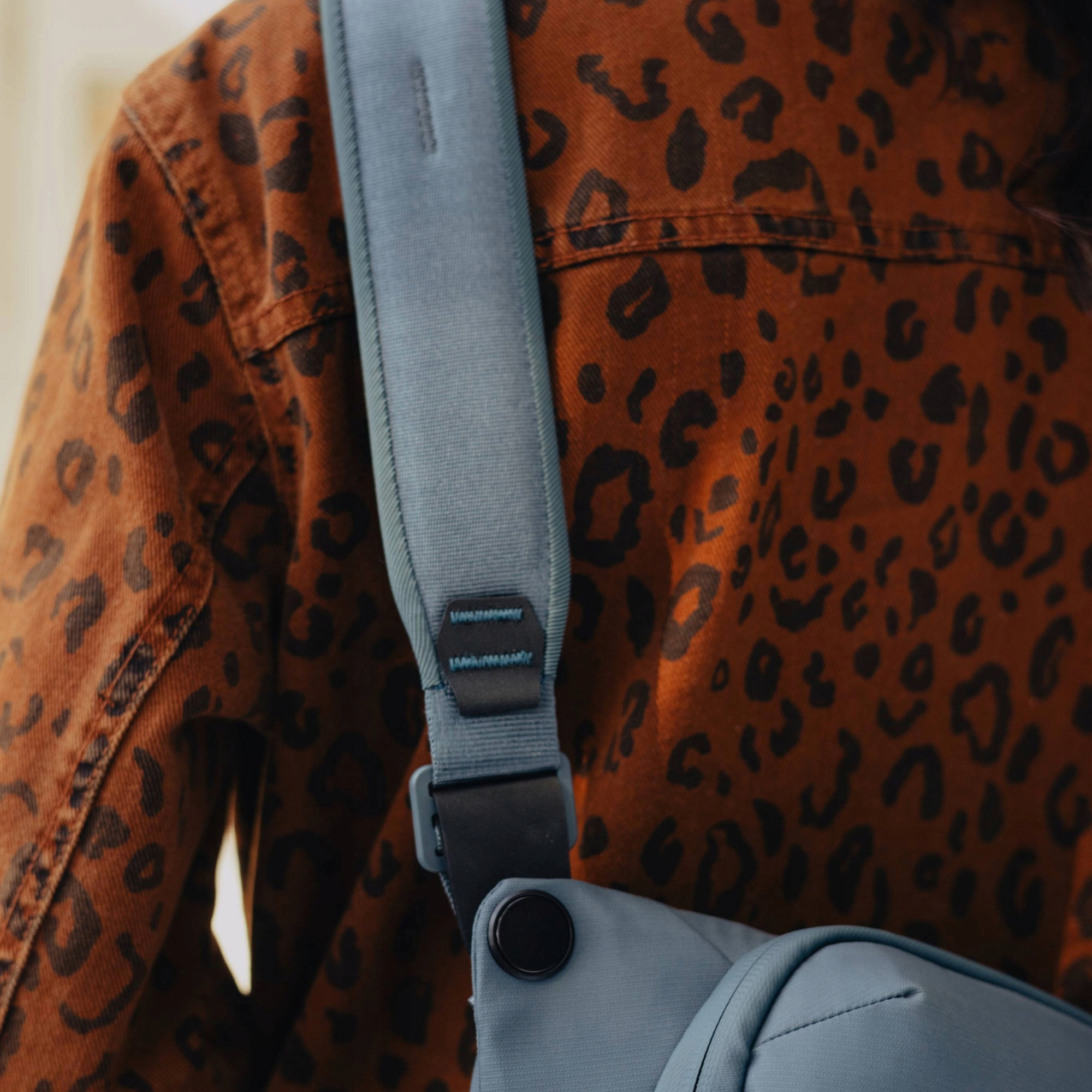 Wygodne noszenie w trybie crossbody