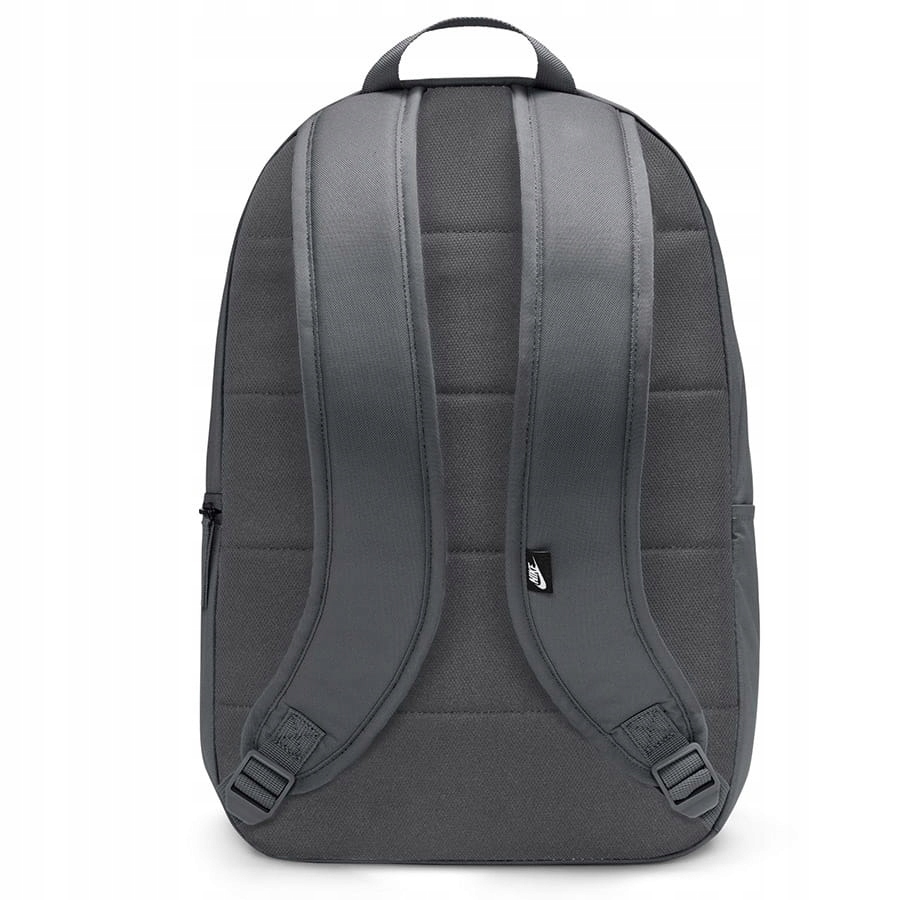 Pojemność 25L i wygodne szelki