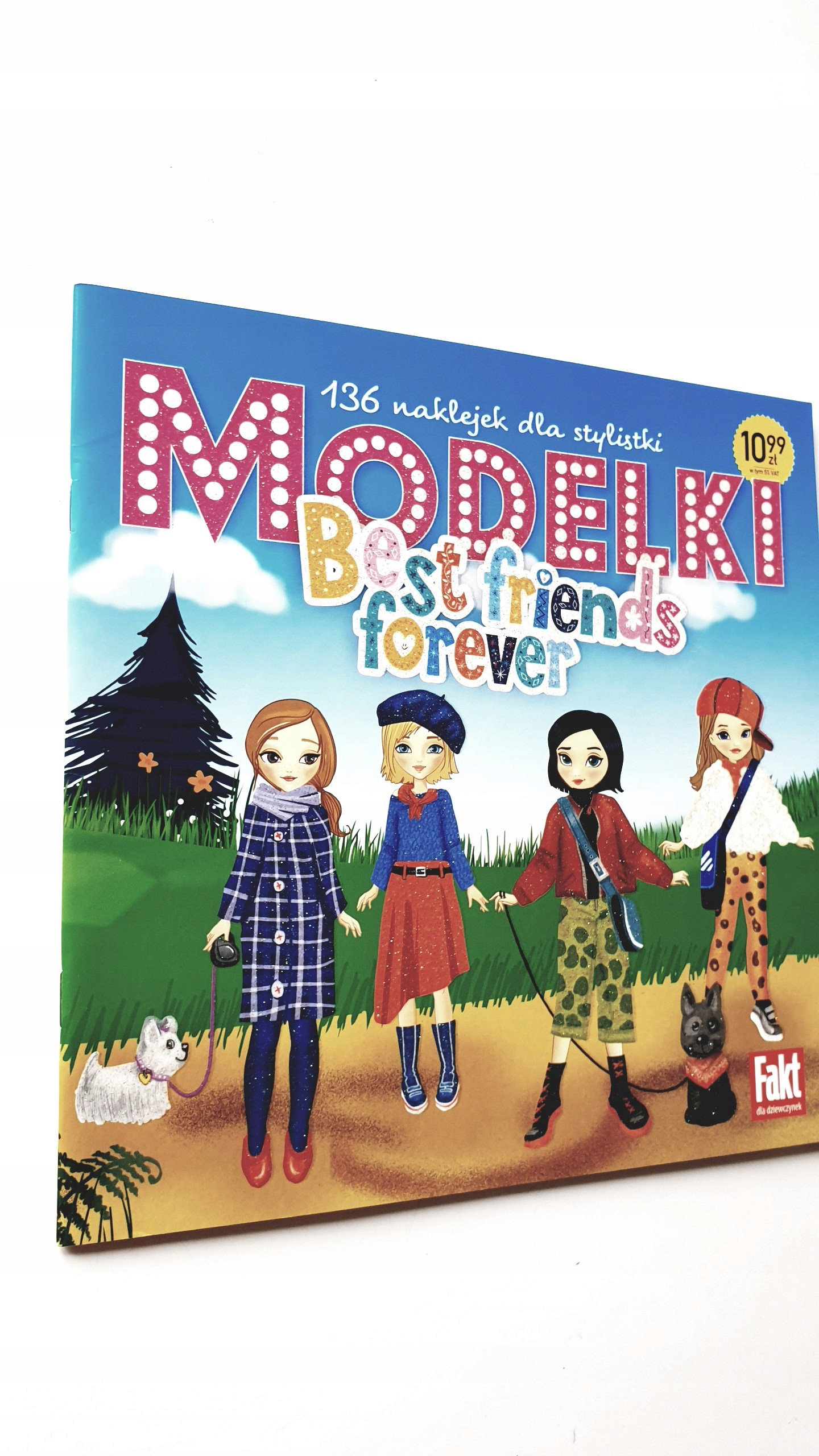 136 kolorowych naklejek do stylizacji