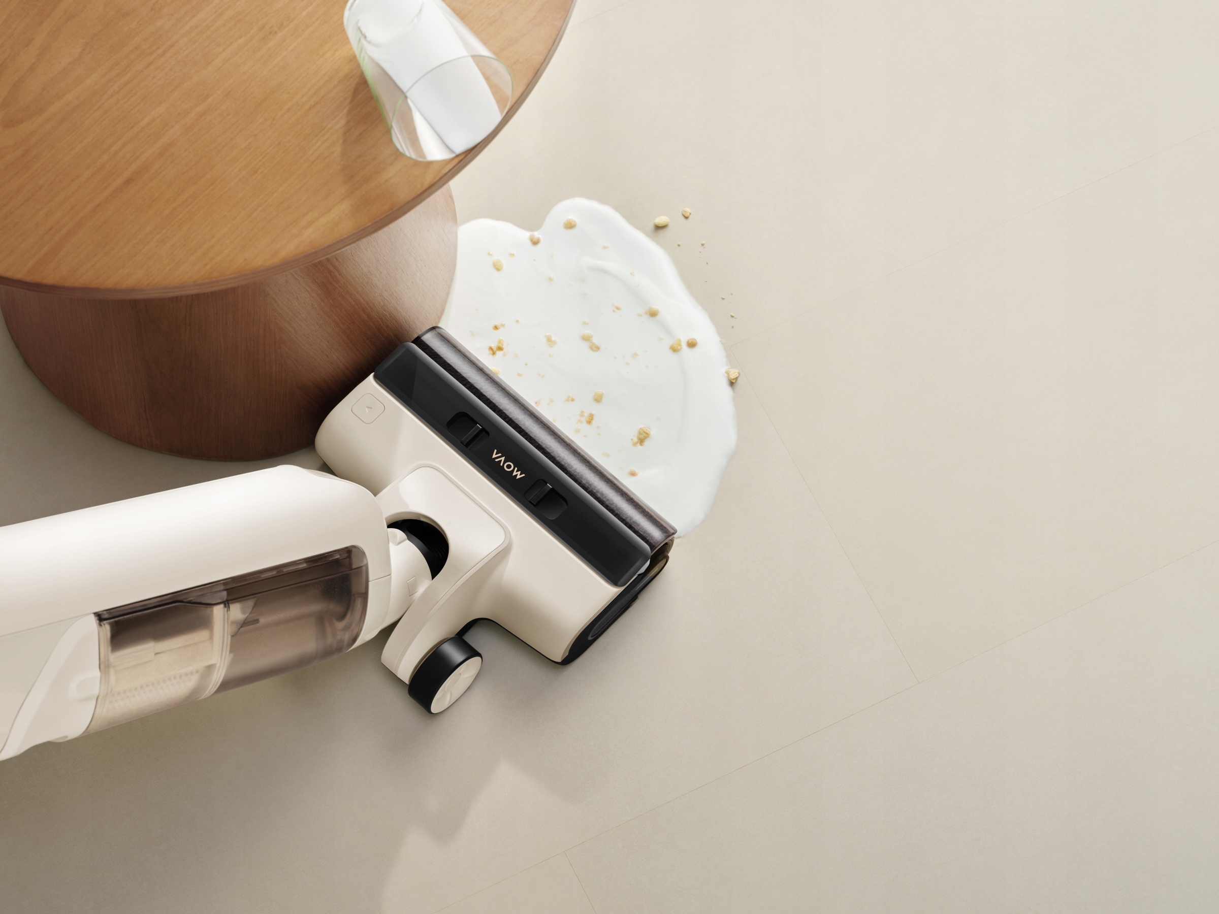Convenient Self-Cleaning Brush - Freshness in One Touch