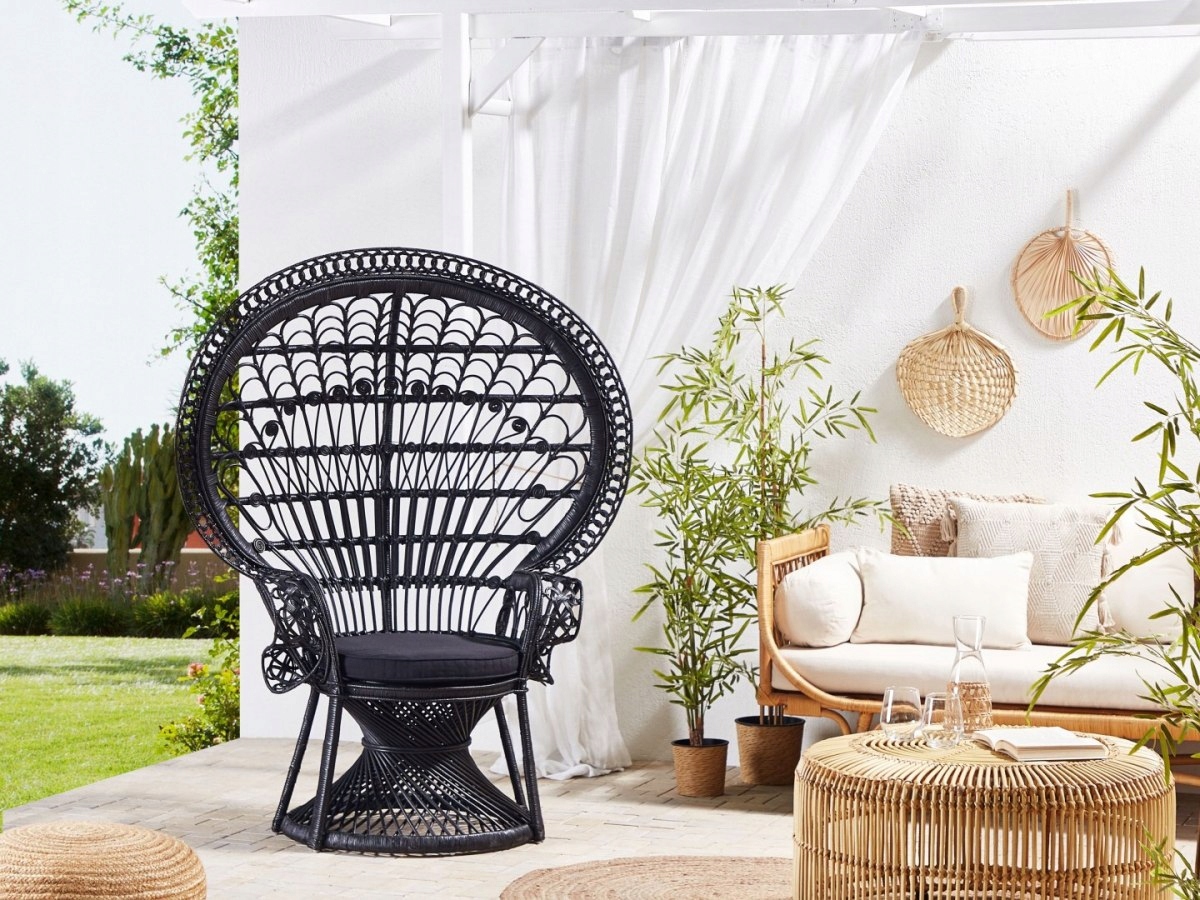 Klasyczny styl kolonialny – Idealny do salonu i na taras