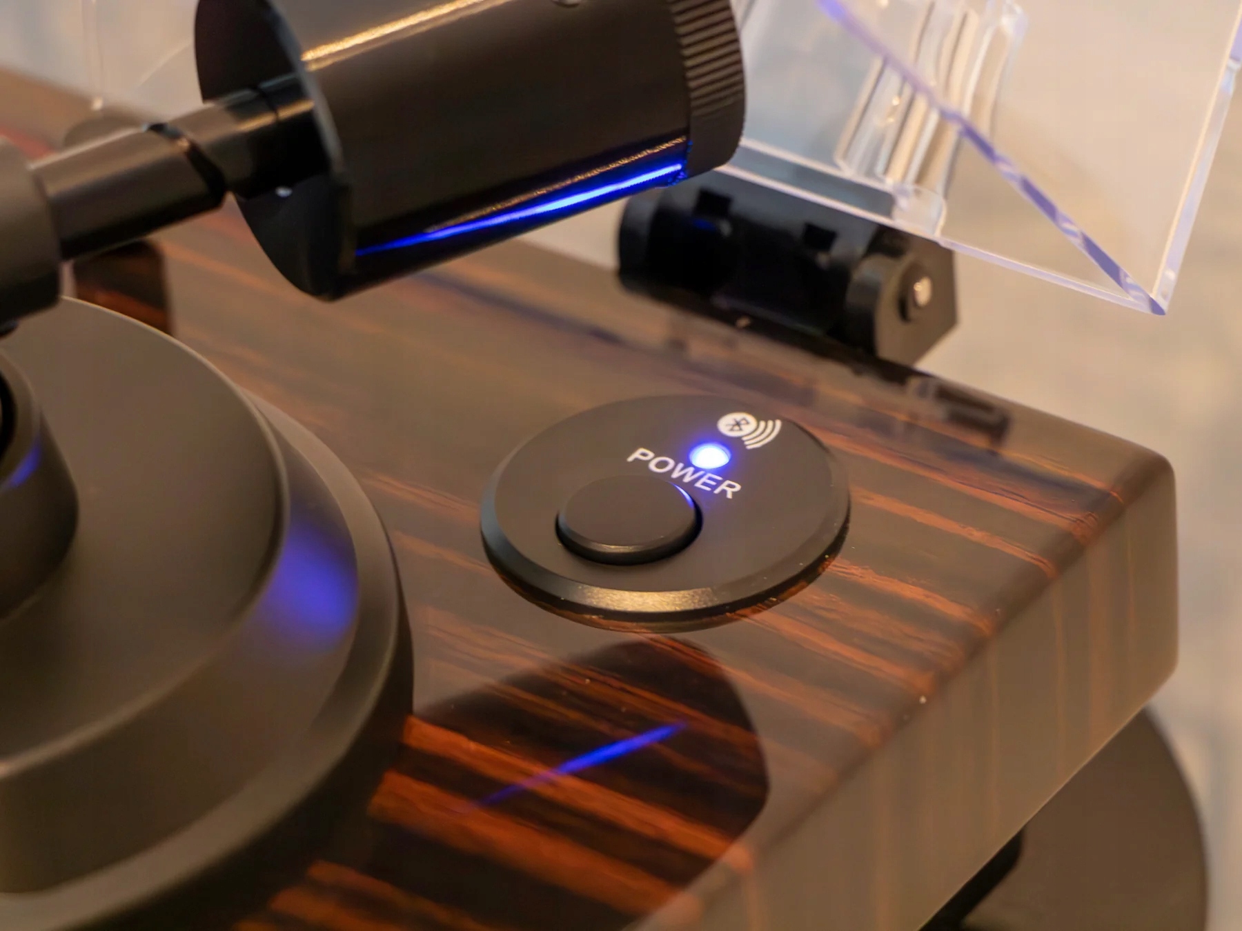 Kluczowe cechy gramofonu LBT-345WA