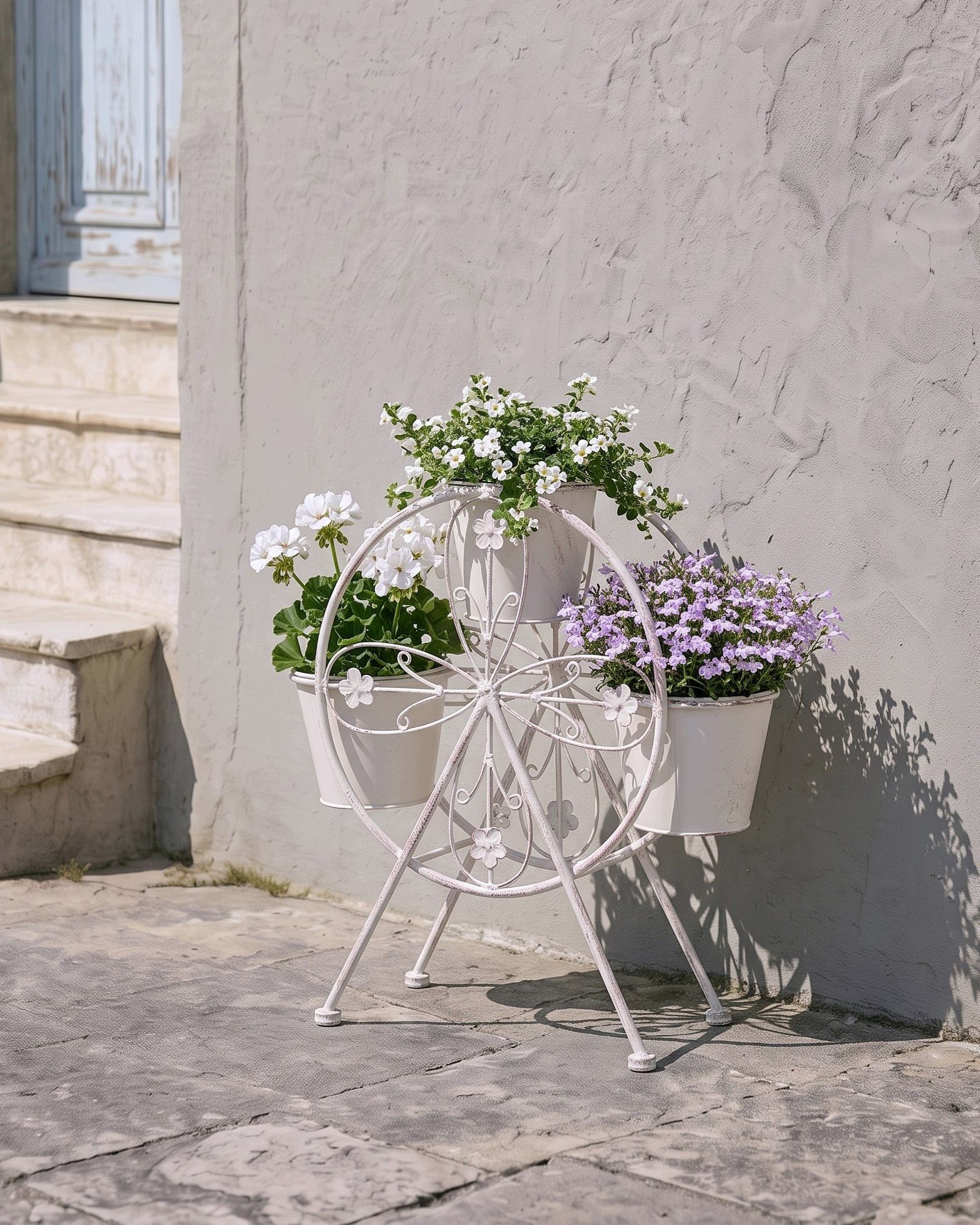 Kwietnik CROWBERRY 43 cm – Urok prowansalskiego stylu w Twoim ogrodzie