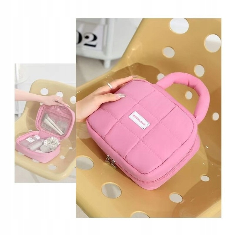 Pojemna komora z dodatkowymi przegródkami – organizacja na najwyższym poziomie