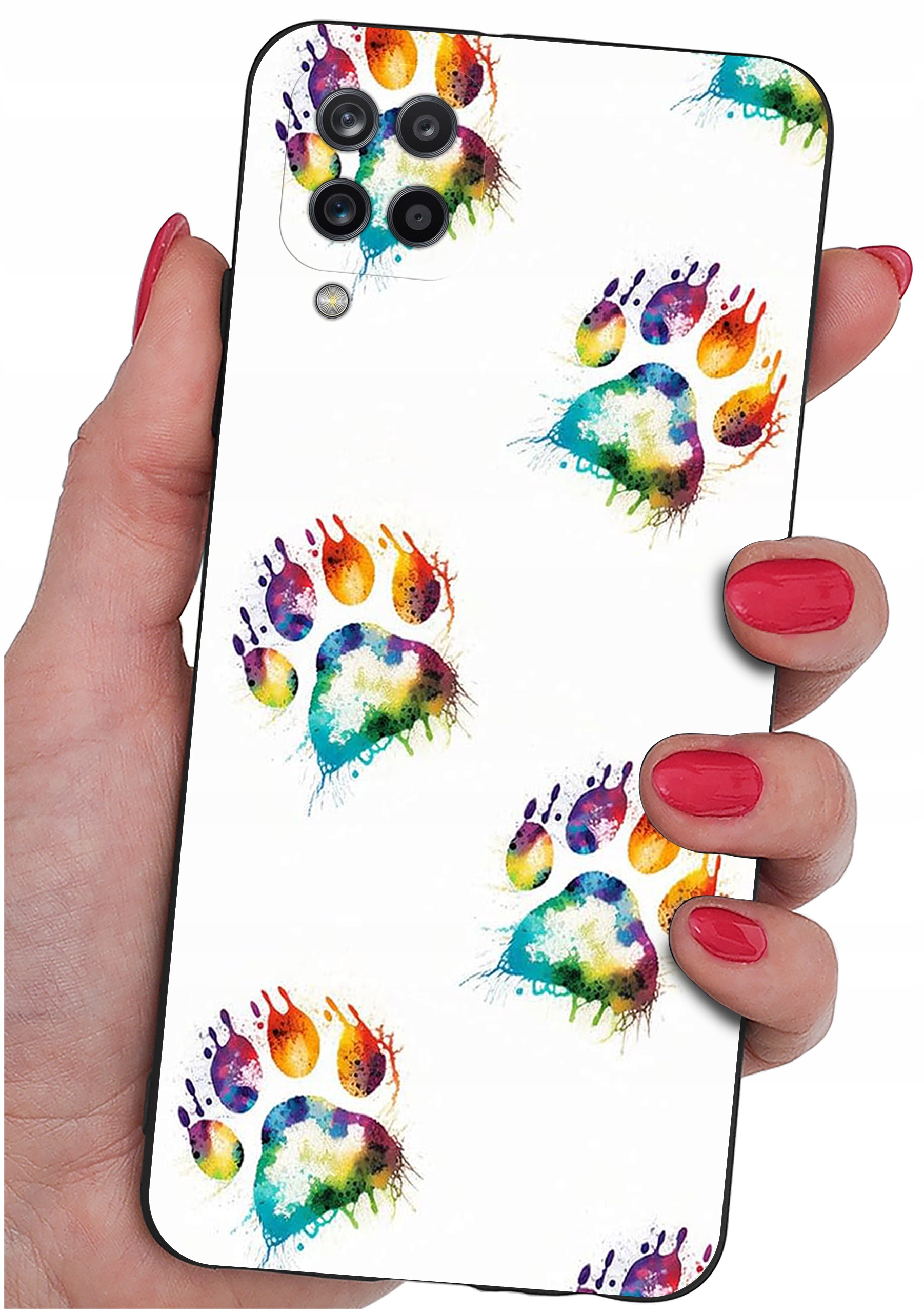 Zalety etui: gumowe, elastyczne i podwyższone ranty