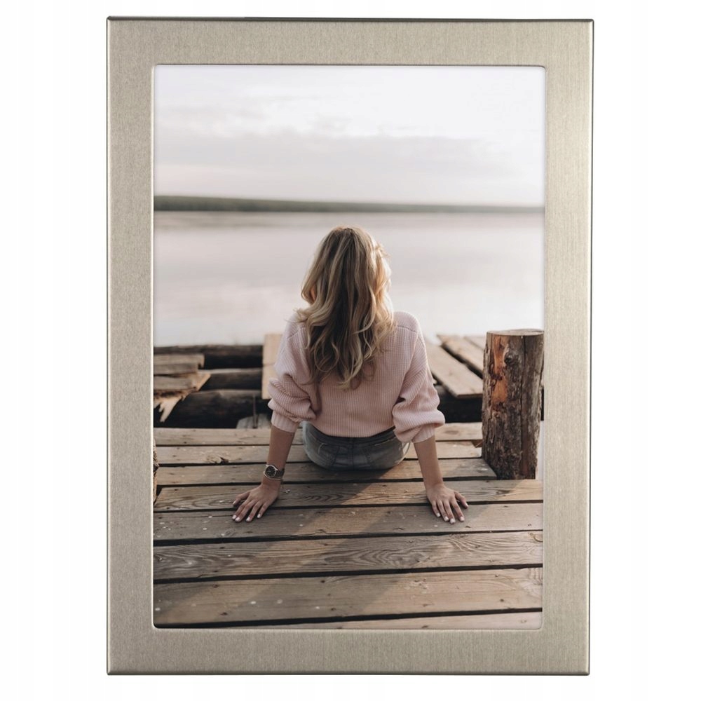 Ramka Hama Riva titan 10x15 Portrait Metall – Elegancka dekoracja dla Twoich zdjęć