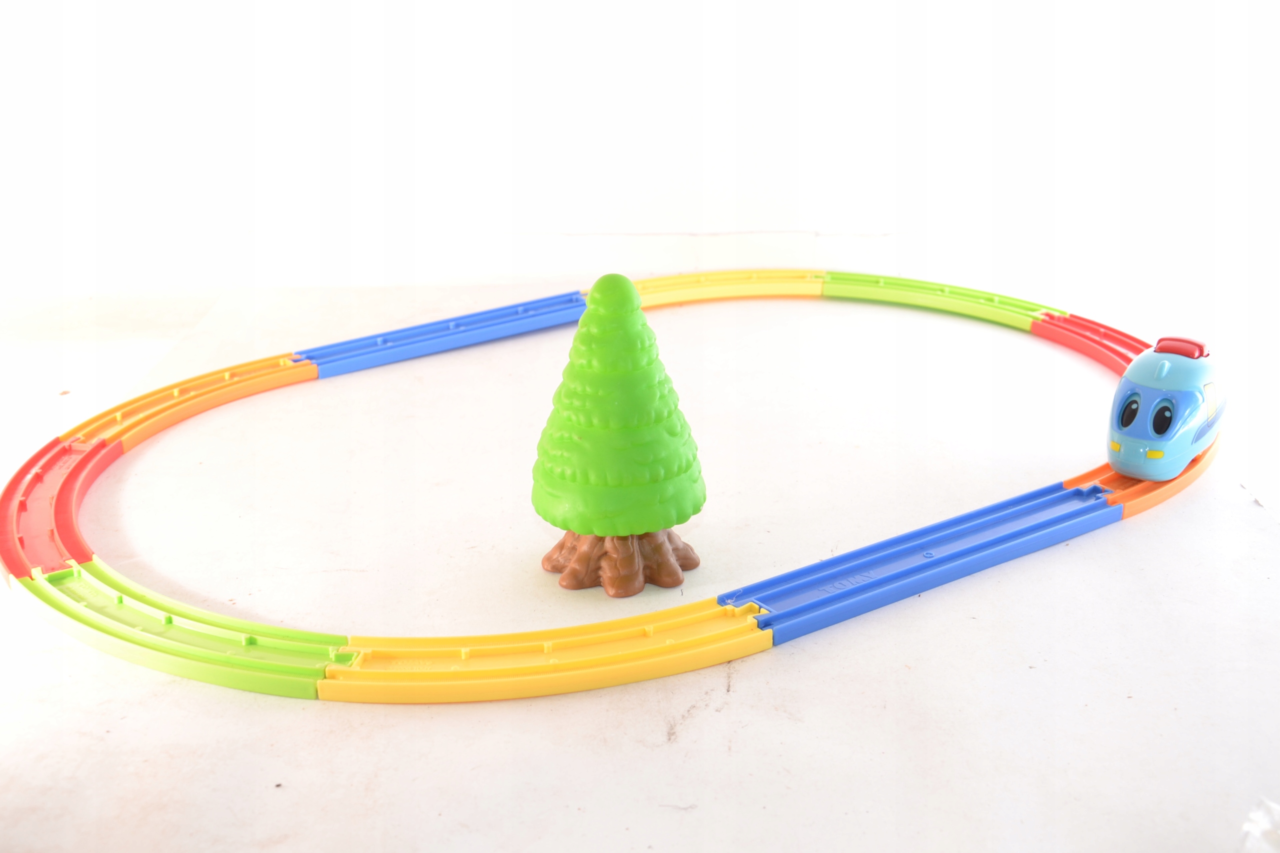 Wspieranie rozwoju dzieci poprzez zabawę