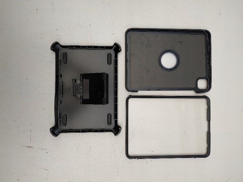 Funkcjonalna podstawka – Wygodne korzystanie bez trzymania w ręce