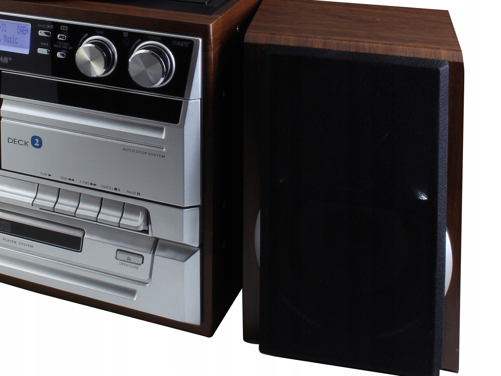 Wbudowany tuner FM i AM