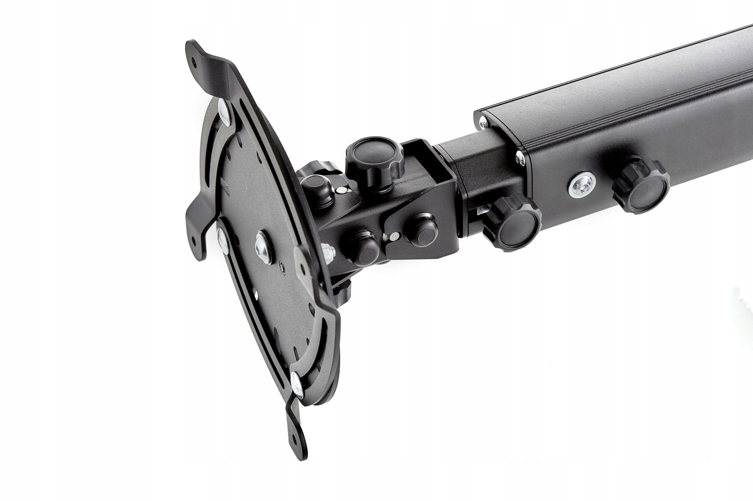 Precyzyjna regulacja wysokości i kąta nachylenia