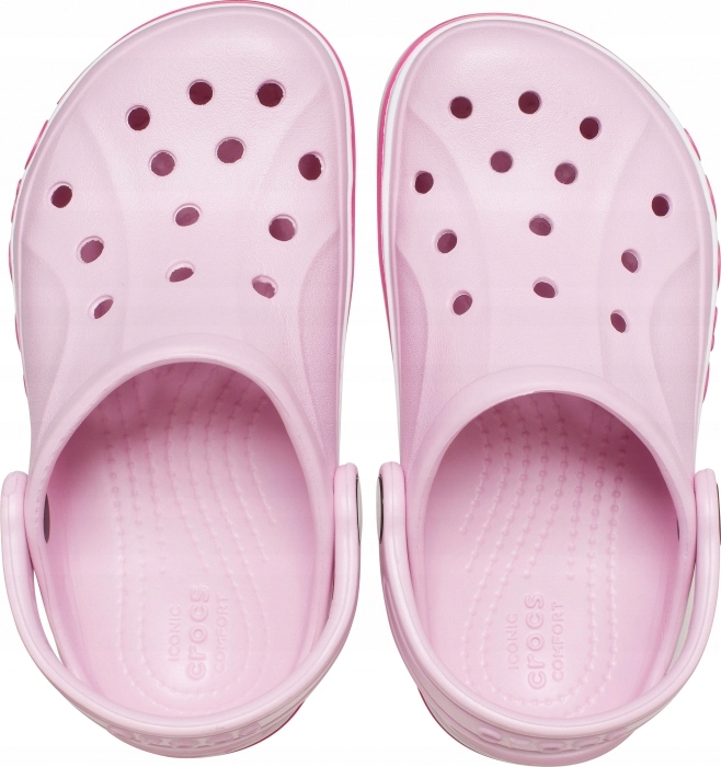 Komfort i lekkość – Dlaczego warto wybrać Crocs?