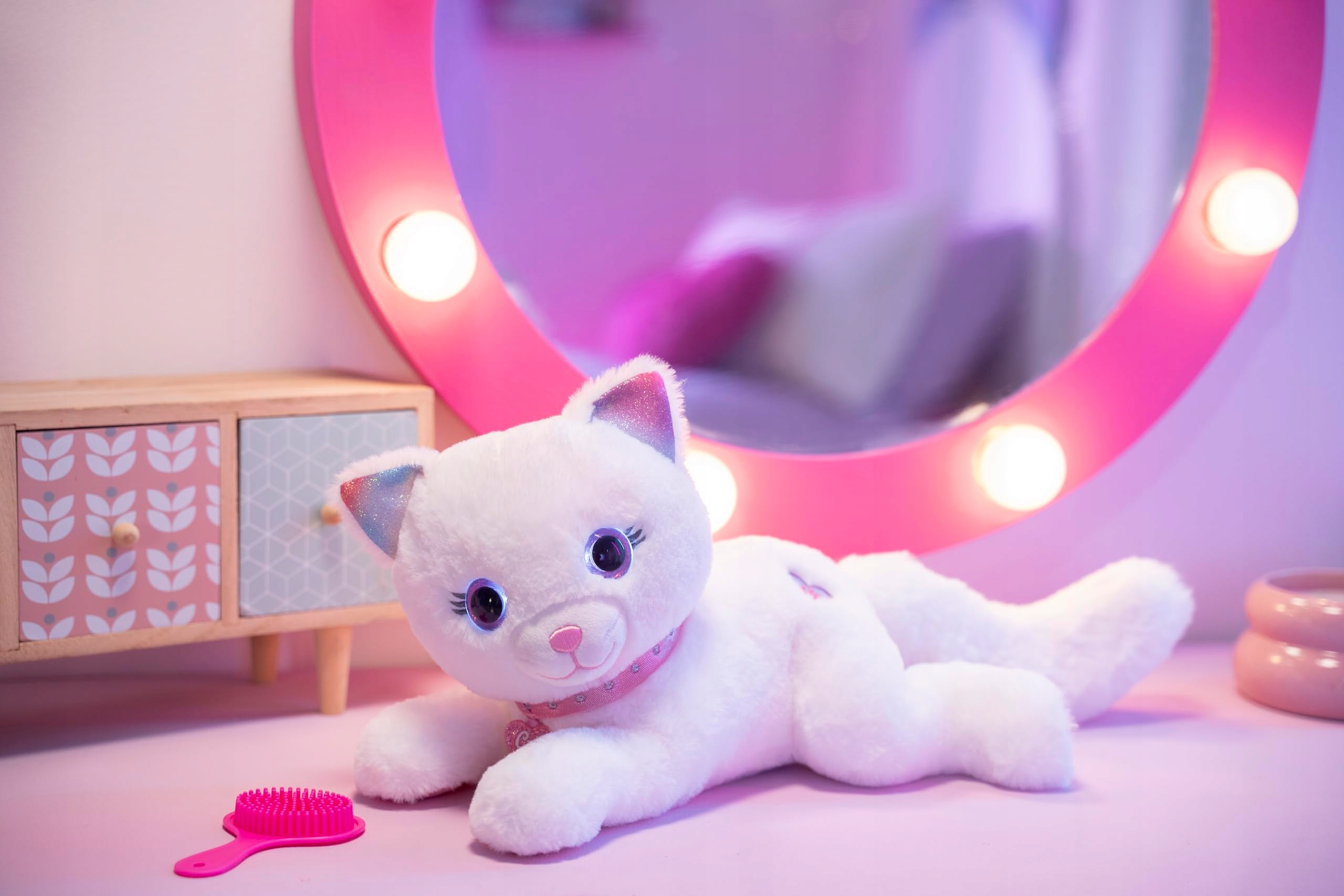 Uroczy design i interaktywne funkcje