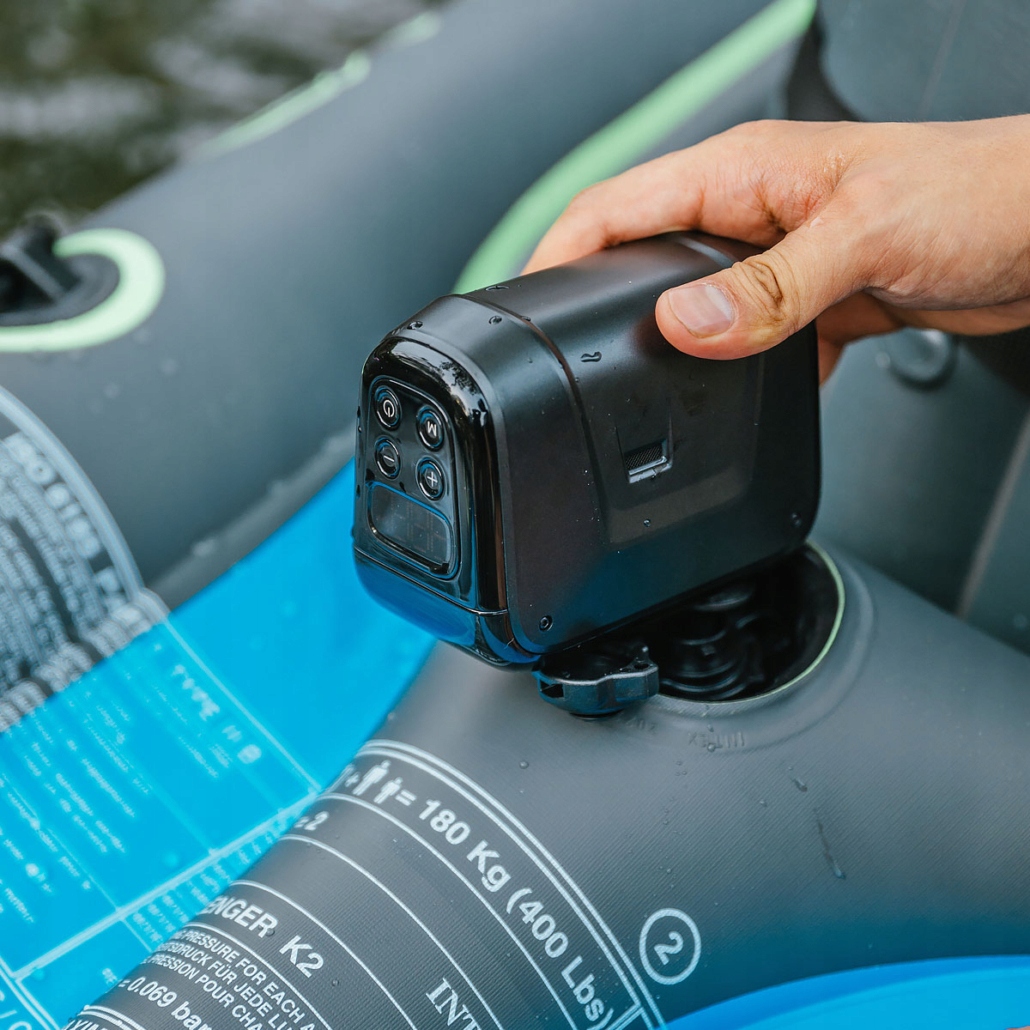 Przenośna pompa do łodzi i kajaków Flextail Max Boat Pump – Twój niezawodny towarzysz na wodzie