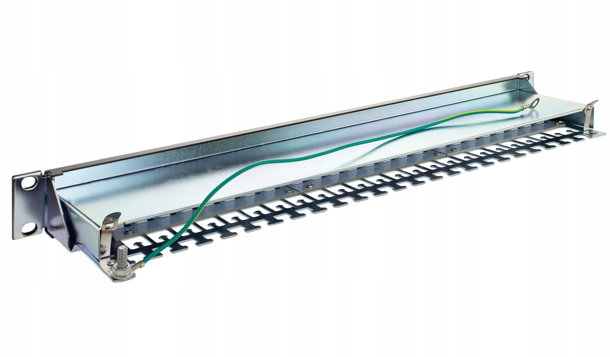 Zintegrowana półka kablowa – Ułatwienie w organizacji kabli