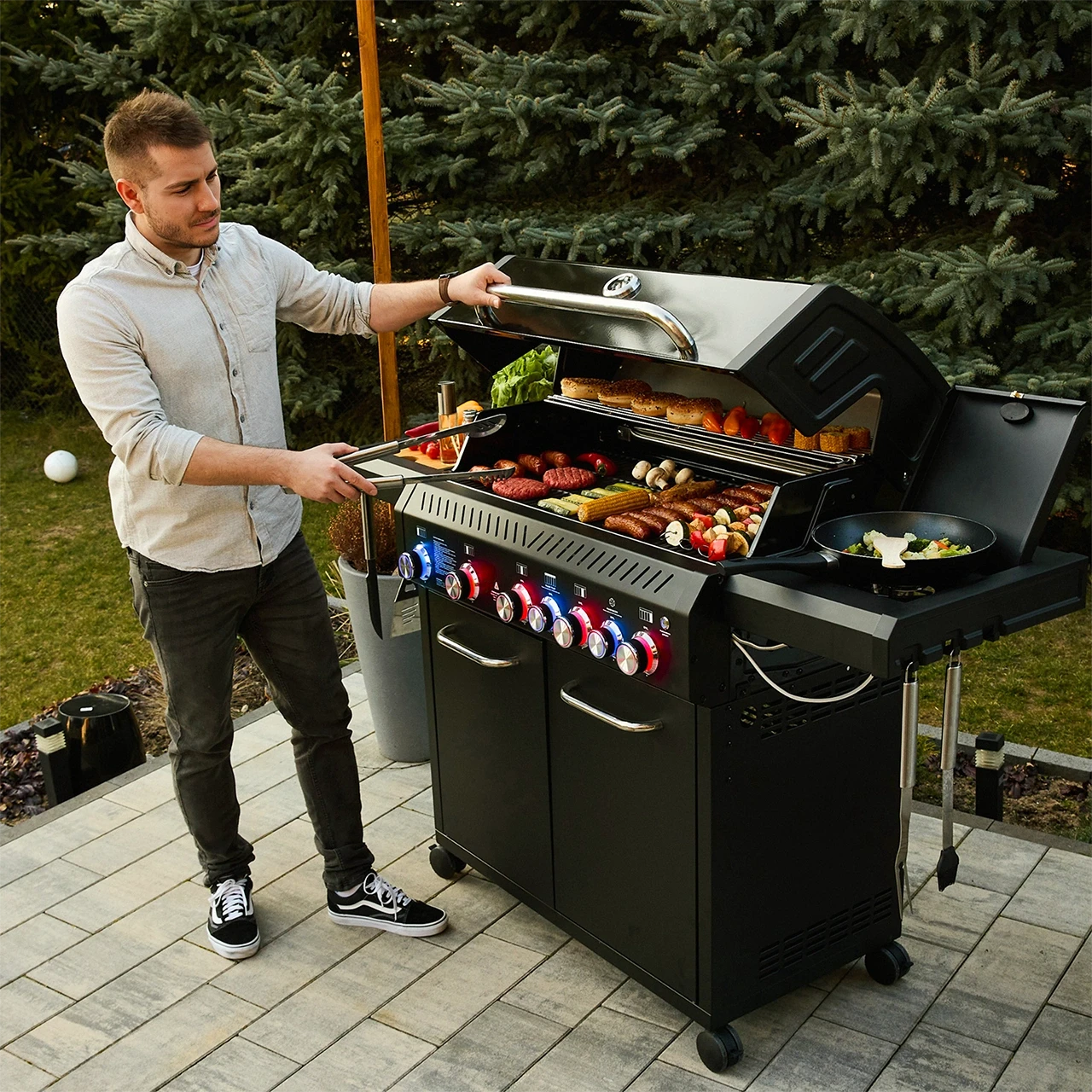 Grill gazowy Duży Ogrodowy ŻELIWNY Nierdzewny 5+2 - Yoer BeefBaron GG05BK – Idealny do Twojego ogrodu