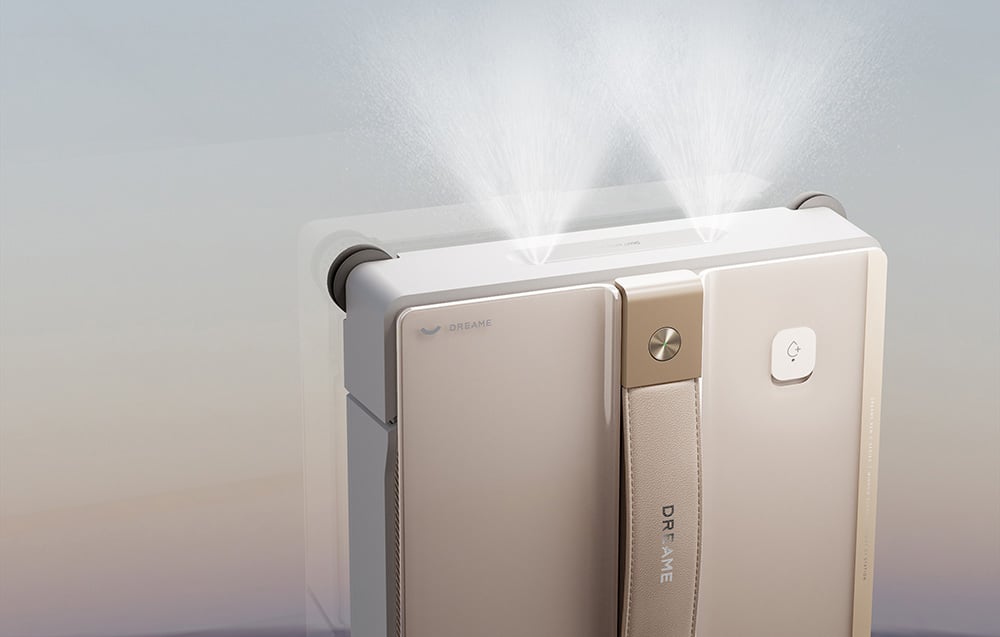 Zbliżenie na robota Dreame C1 Station podczas pracy, z widocznymi dwoma strumieniami wody rozpylanej na szybę