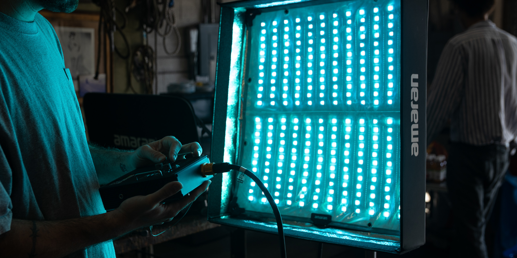 Lampa LED Amaran F22c - V-mount - 15 efektów specjalnych