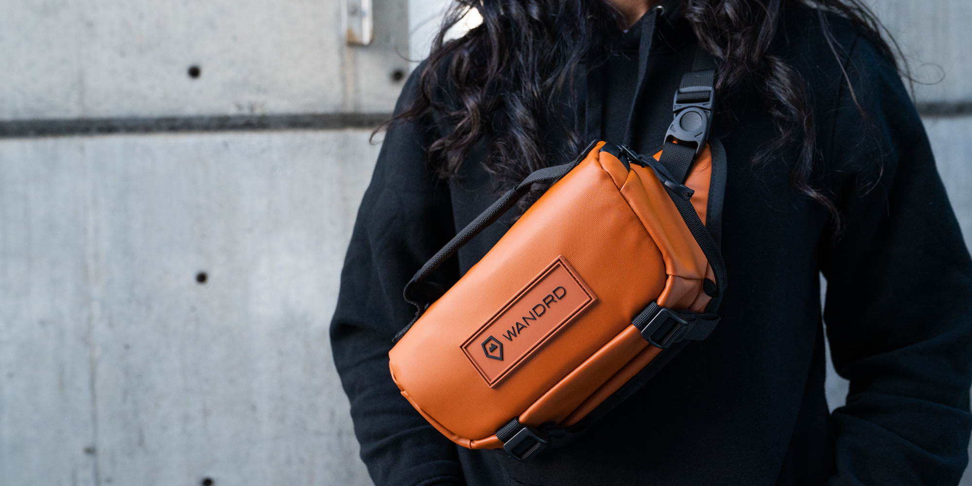 Torba fotograficzna Wandrd Rogue Sling 3 l - pomarańczowa