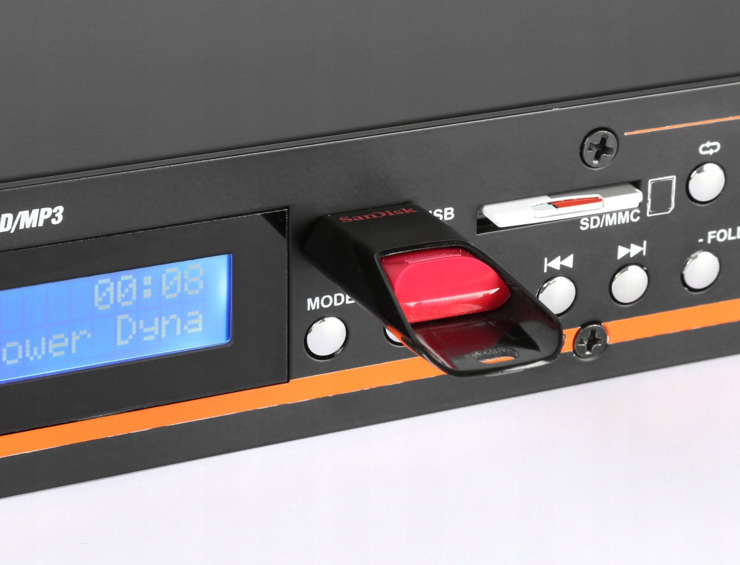 Wbudowany odtwarzacz multimedialny USB i SD