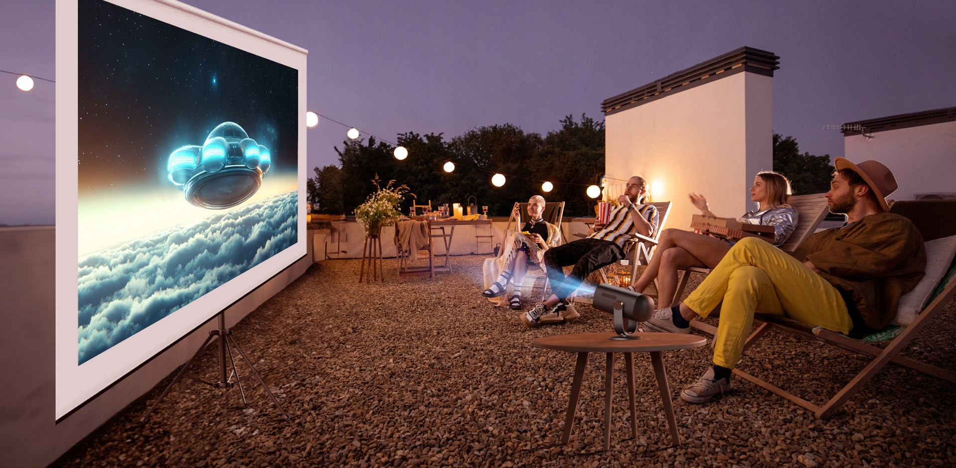 Wbudowany głośnik 360° dla immersyjnego dźwięku