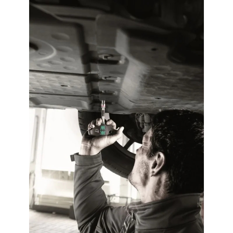 Wygodna rękojeść z mechanizmem zapadkowym