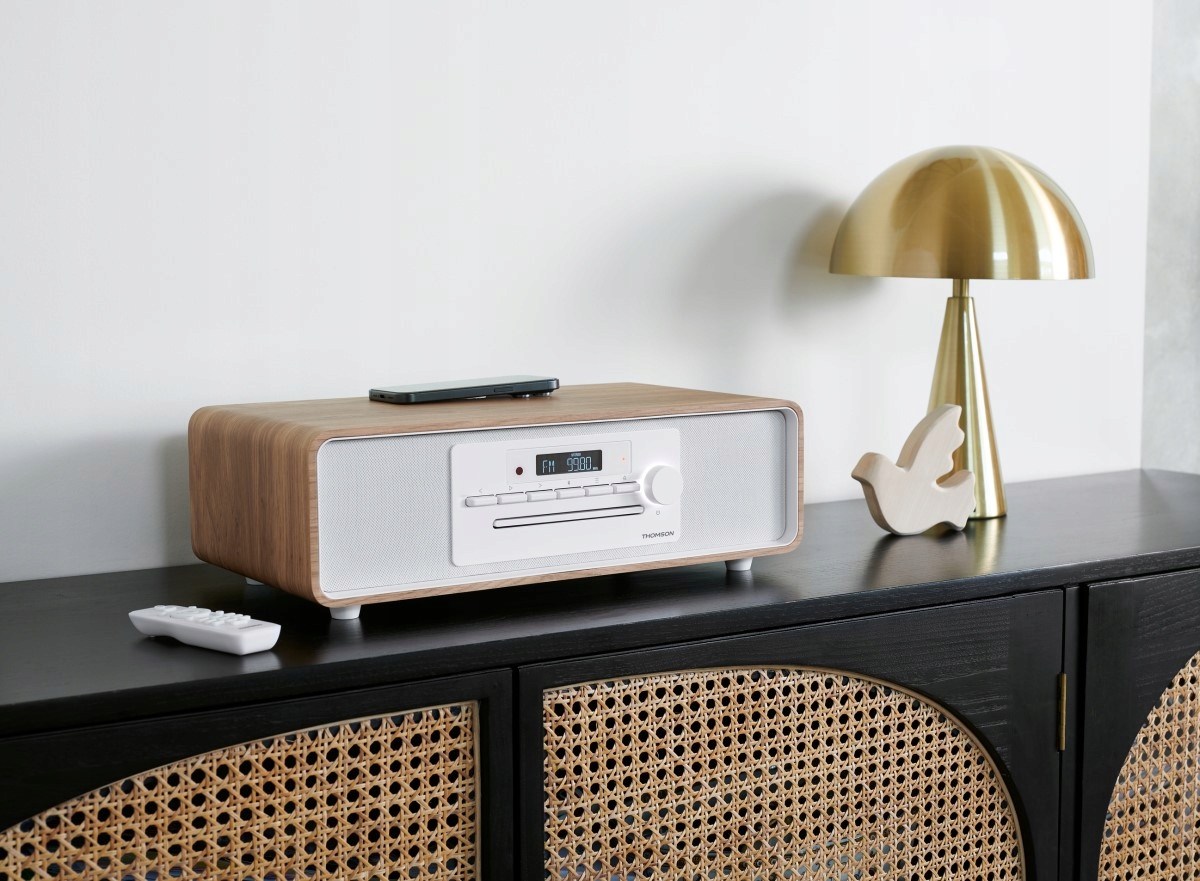 Tuner FM z zakresem 88,8 - 108 MHz