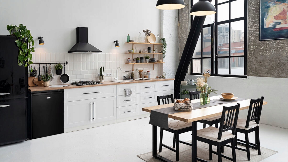 Ergonomiczny design – Czarny kolor i kompaktowe wymiary