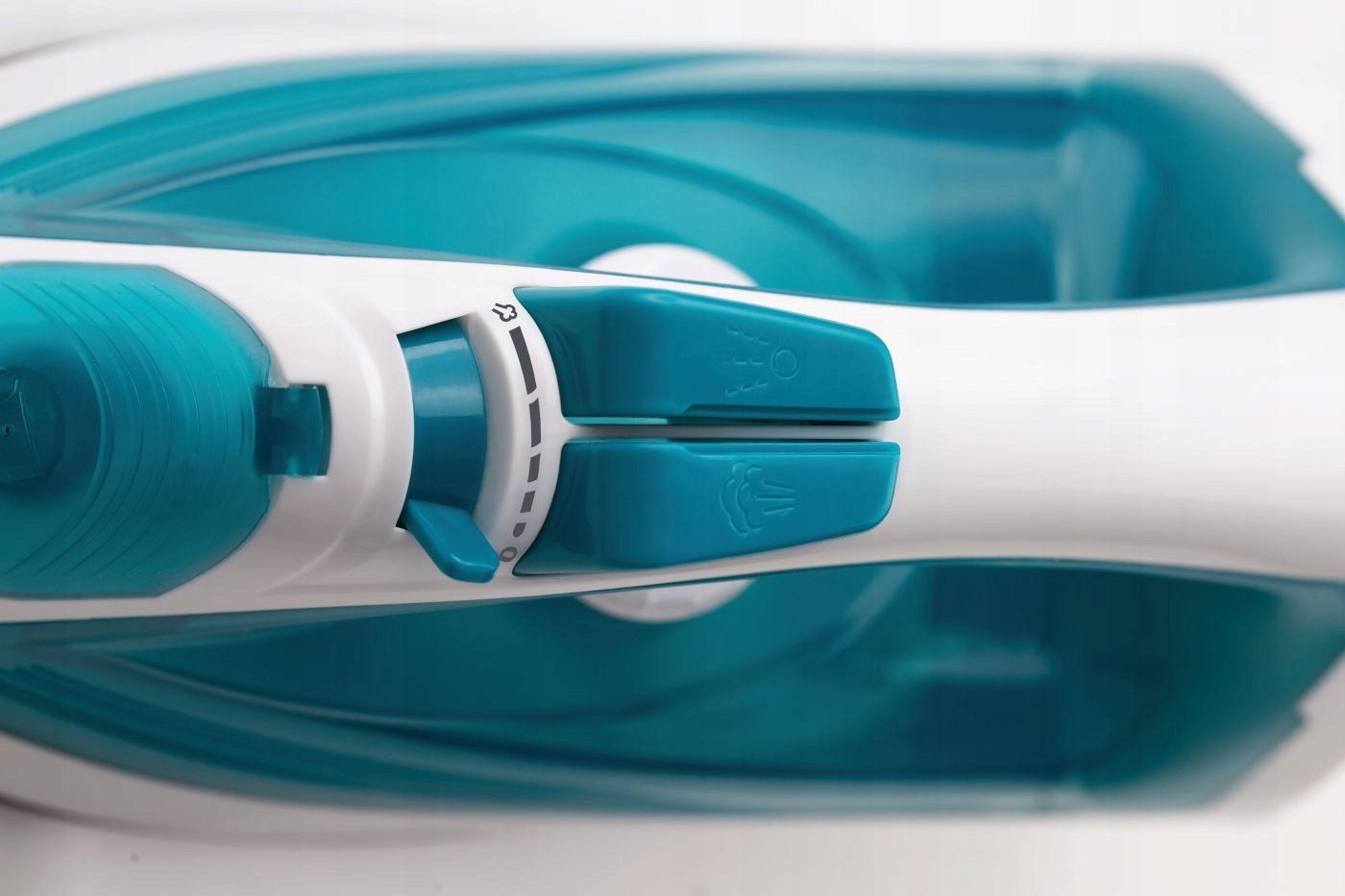 Wygodne użytkowanie – Długość przewodu i blokada kapania