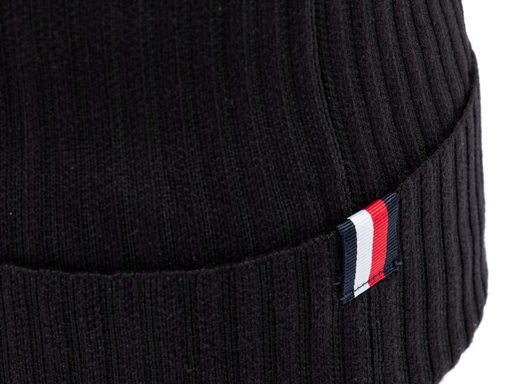 Czarne beanie – Elegancja i uniwersalność