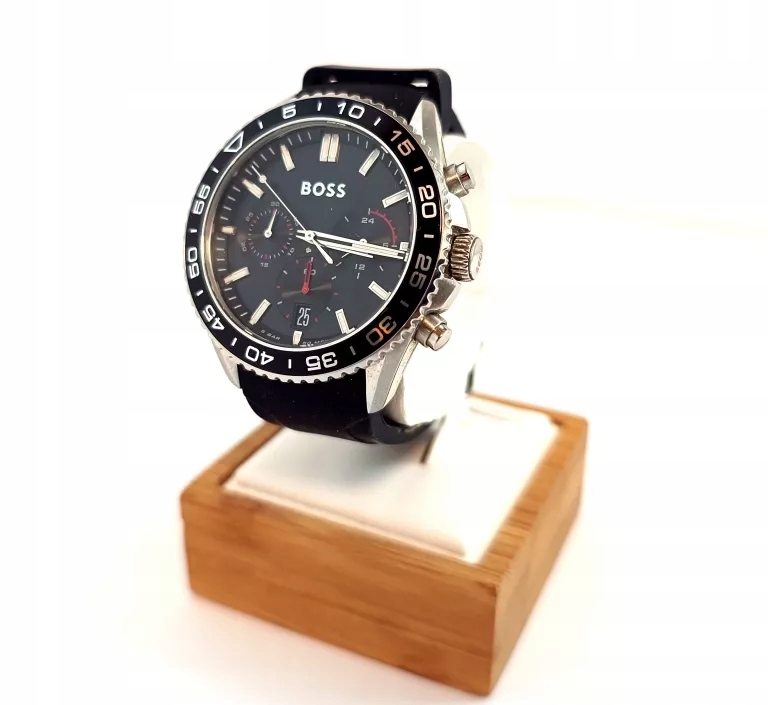 Zegarek Hugo Boss Runner 1514162 – Styl i funkcjonalność w jednym