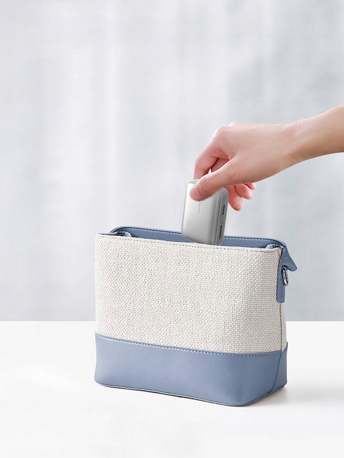 Kompaktowy i lekki design – Idealny do przenoszenia