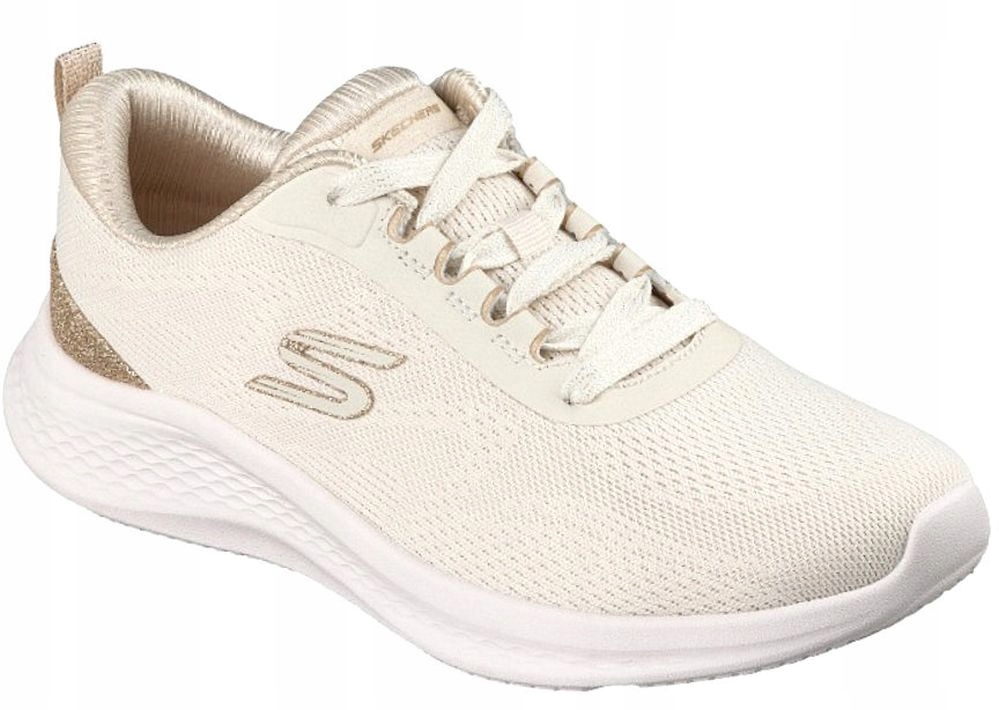 Wygodne sznurowane buty z siateczki