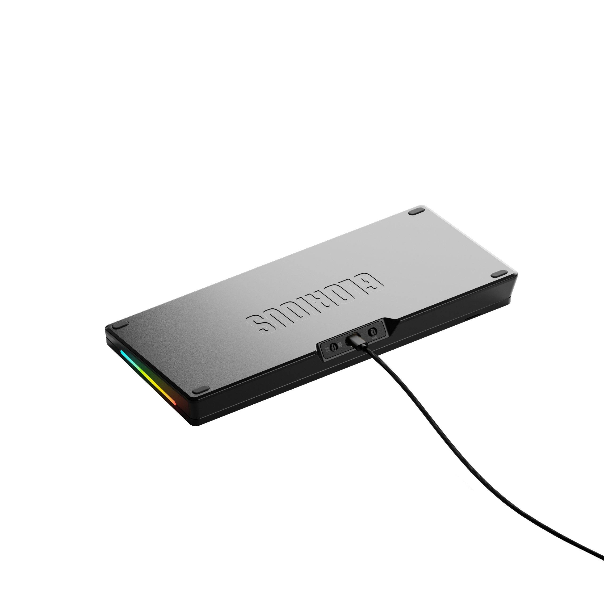 Aluminiowa obudowa i trwałe klawisze PBT