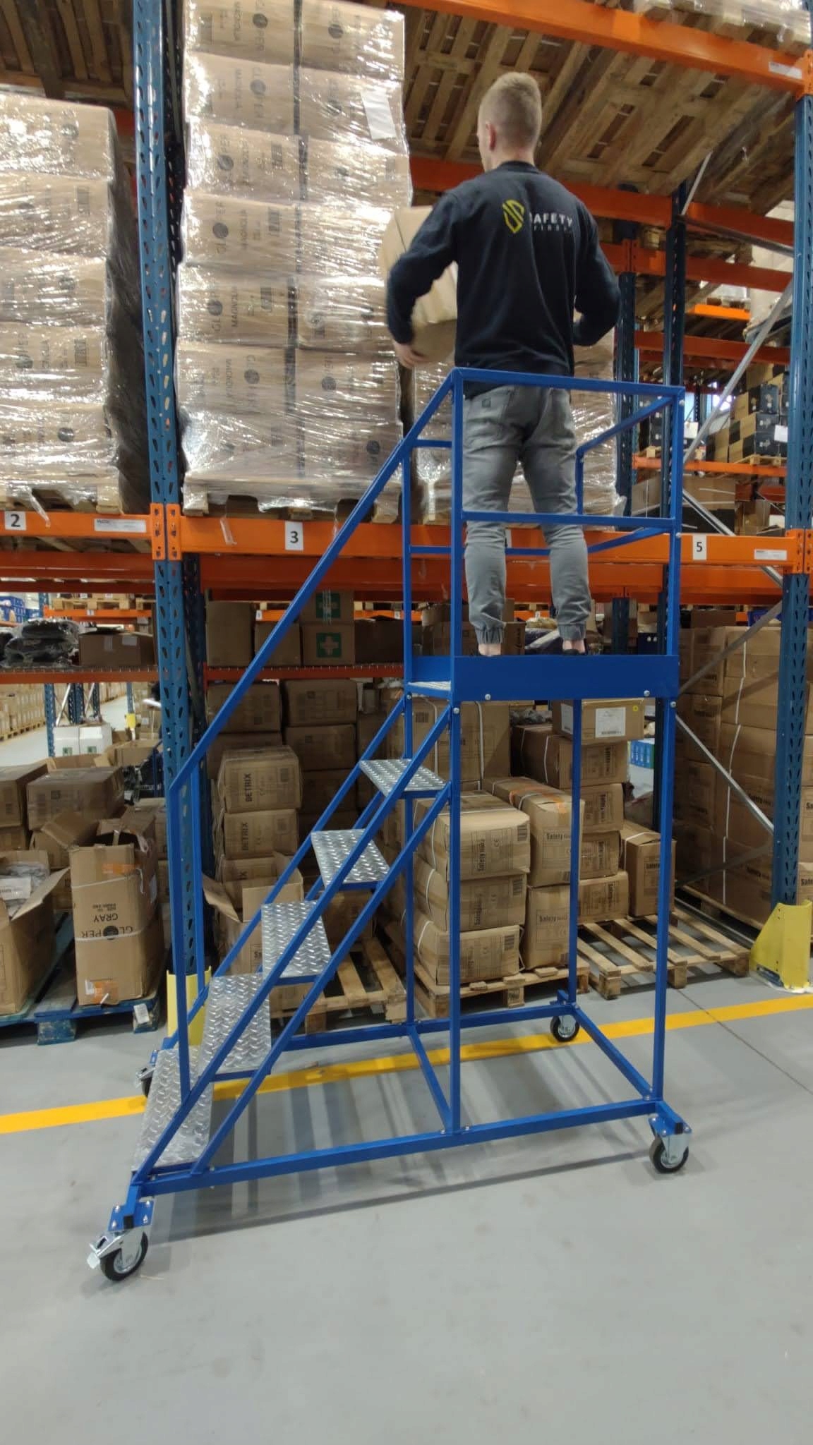 Wysokość robocza 2,25 m – Idealna do różnych zadań
