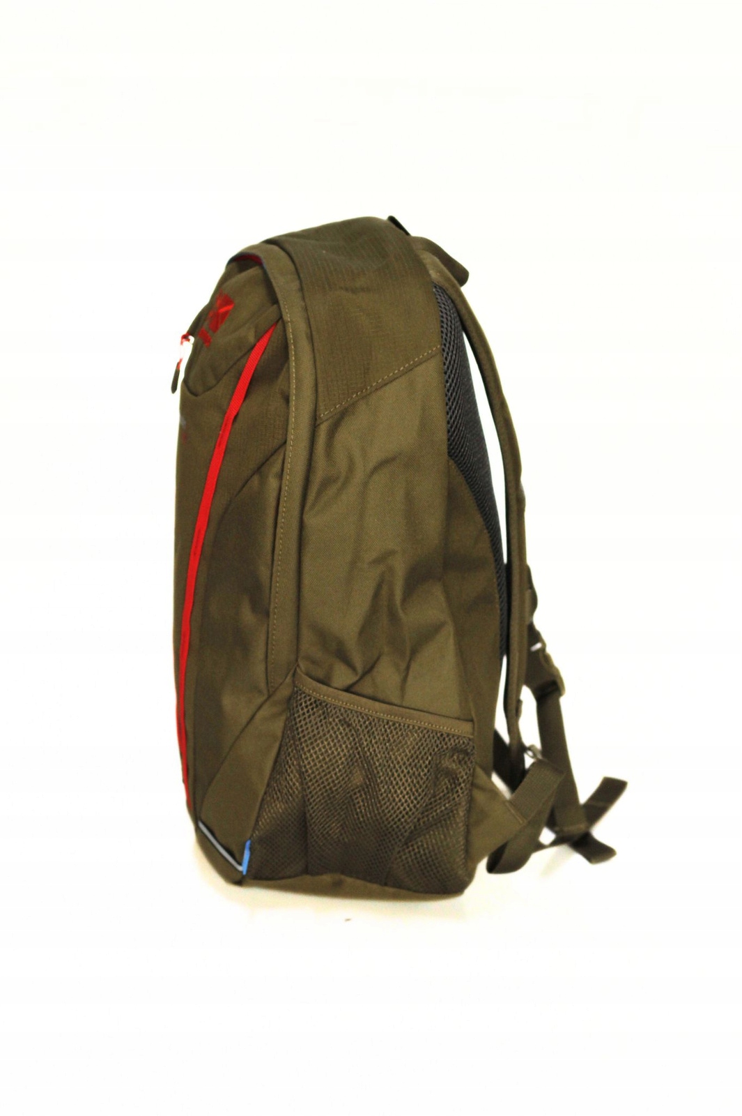 Wymiary plecaka: 44 cm wysokości, 27 cm szerokości, 13 cm głębokości