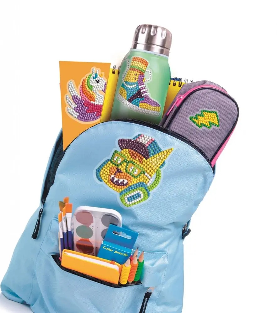 Kolorowe perełki i technika tworzenia naklejek 3D